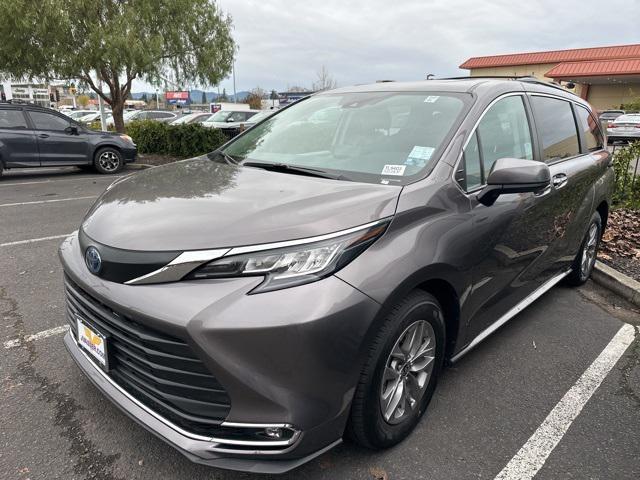 used 2022 Toyota Sienna car, priced at $48,144