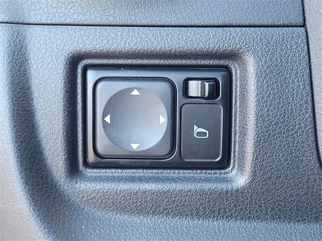 used 2015 Nissan Versa Note car, priced at $8,988