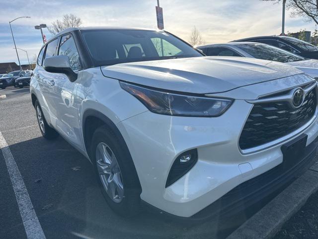 used 2021 Toyota Highlander car, priced at $30,021