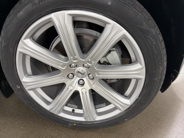 used 2019 Volvo XC90 car, priced at $24,516