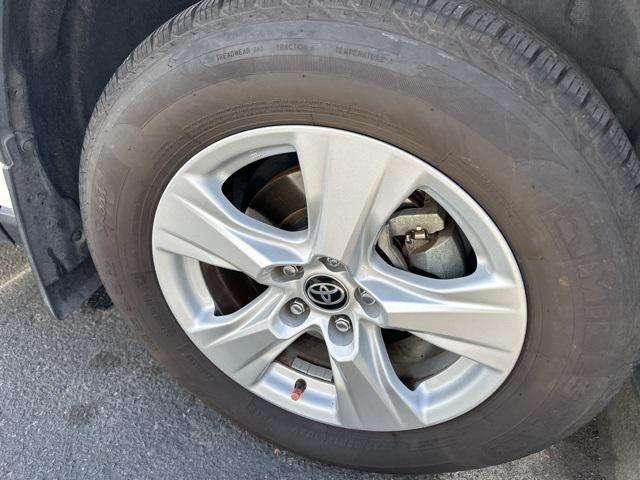 used 2020 Toyota RAV4 car, priced at $26,026