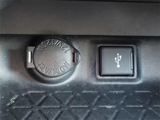 used 2020 Toyota RAV4 car, priced at $22,988