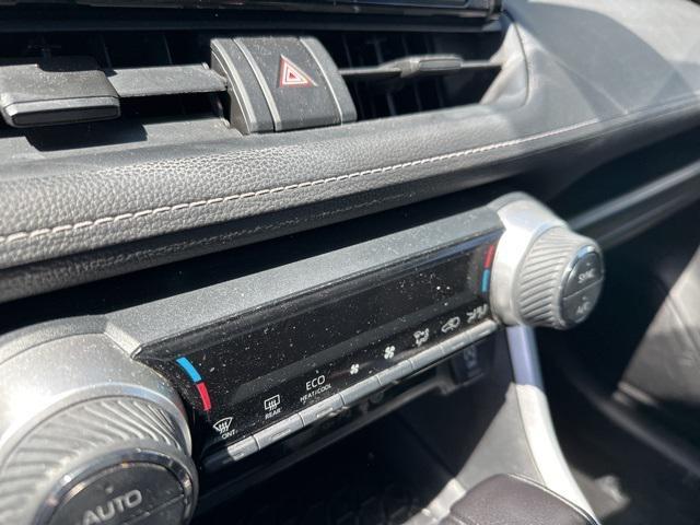 used 2020 Toyota RAV4 car, priced at $26,026