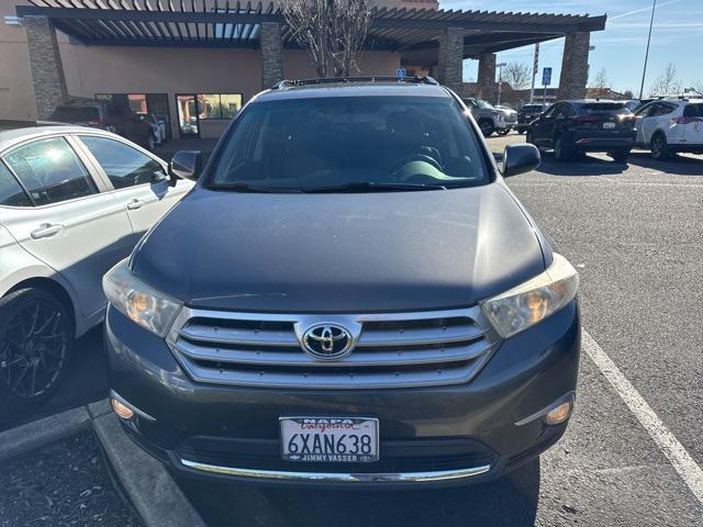 used 2012 Toyota Highlander car, priced at $17,516