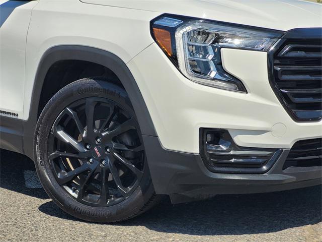used 2023 GMC Terrain car, priced at $24,164