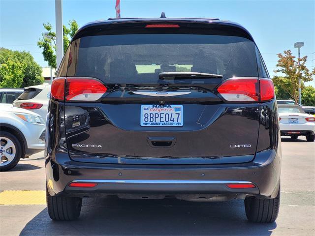 used 2018 Chrysler Pacifica car, priced at $23,855