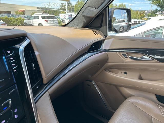 used 2018 Cadillac Escalade ESV car, priced at $26,266