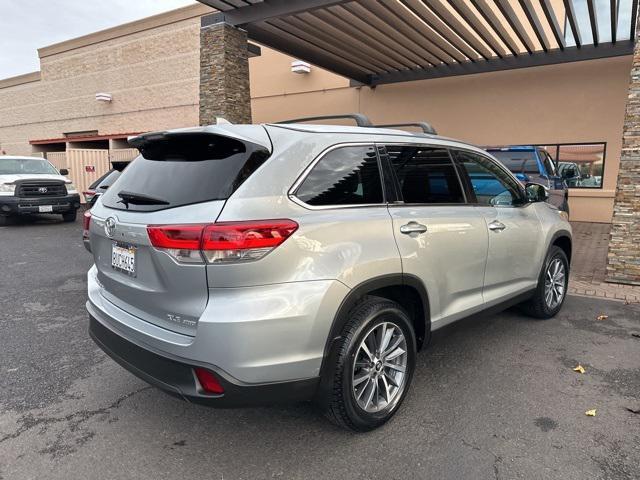 used 2019 Toyota Highlander car, priced at $36,226