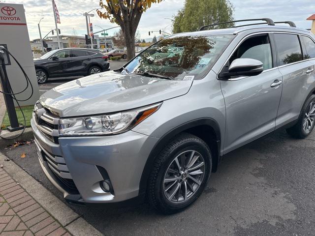 used 2019 Toyota Highlander car, priced at $36,226