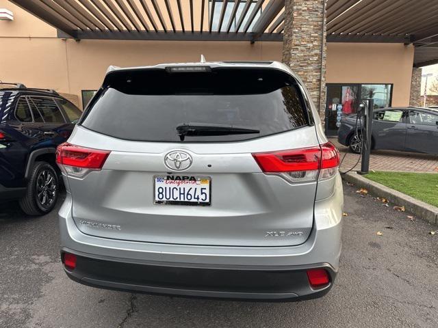 used 2019 Toyota Highlander car, priced at $36,226