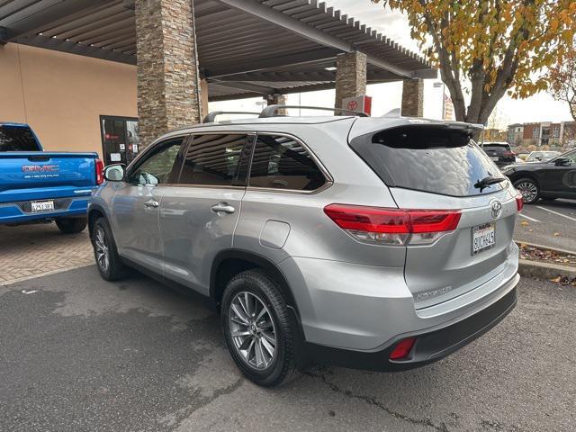 used 2019 Toyota Highlander car, priced at $36,226