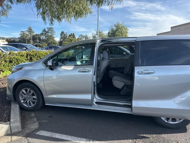 used 2022 Toyota Sienna car, priced at $36,013