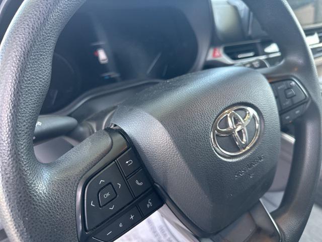 used 2022 Toyota Sienna car, priced at $36,013