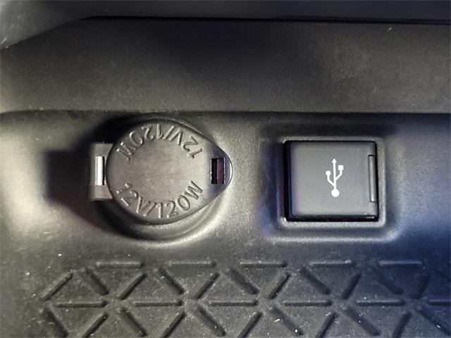 used 2020 Toyota RAV4 car, priced at $21,995