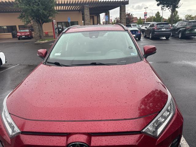 used 2020 Toyota RAV4 car, priced at $23,995