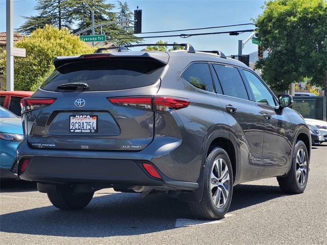 used 2022 Toyota Highlander car, priced at $41,320