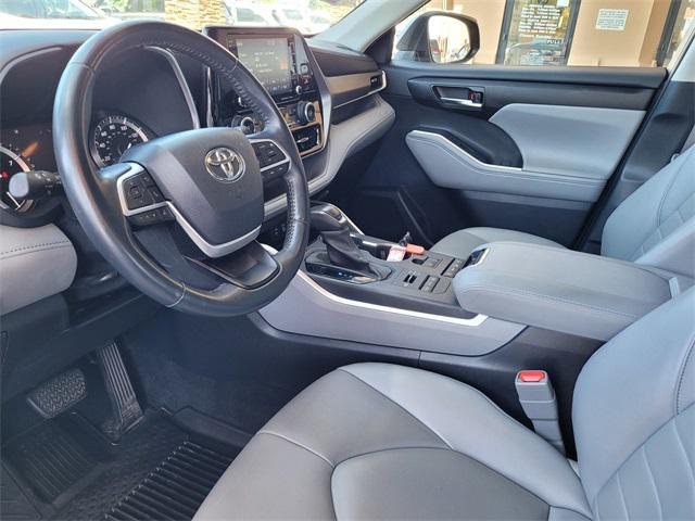 used 2022 Toyota Highlander car, priced at $41,320