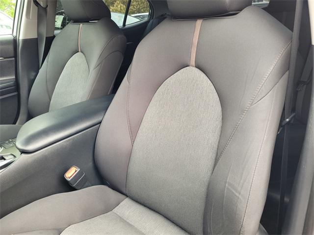 used 2019 Toyota Camry Hybrid car, priced at $18,662