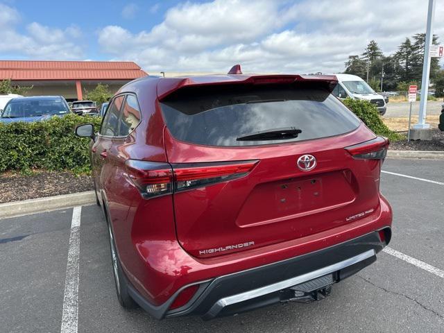 used 2020 Toyota Highlander car, priced at $37,951