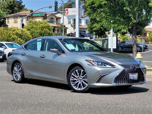 used 2020 Lexus ES 300h car, priced at $34,987
