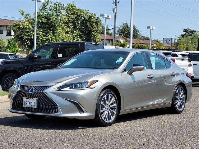 used 2020 Lexus ES 300h car, priced at $34,987
