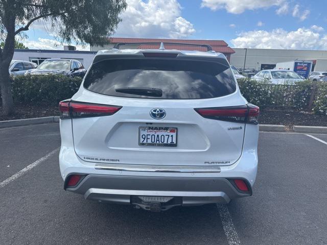 used 2023 Toyota Highlander Hybrid car, priced at $49,562