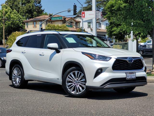 used 2023 Toyota Highlander Hybrid car, priced at $48,422