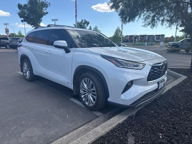 used 2023 Toyota Highlander Hybrid car, priced at $49,562