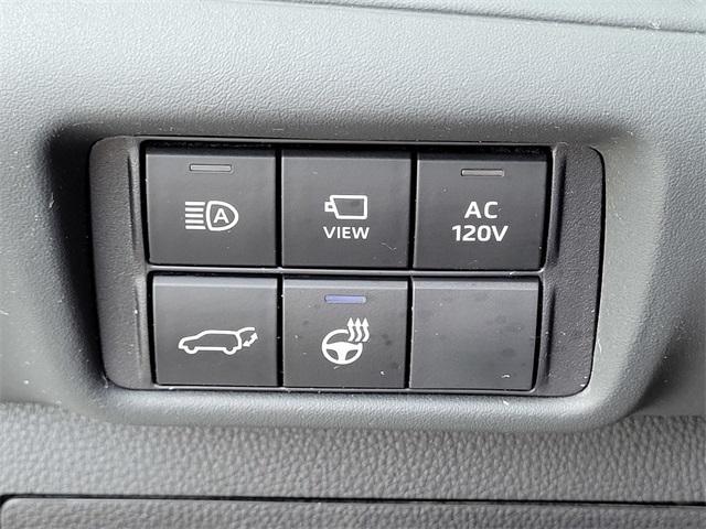 used 2023 Toyota Highlander Hybrid car, priced at $48,422