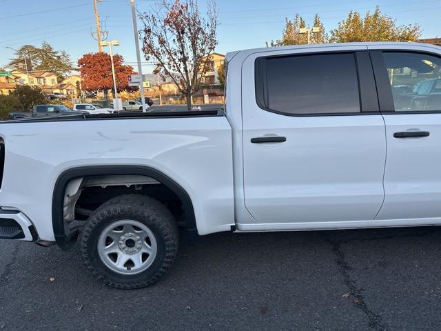 used 2024 GMC Sierra 1500 car, priced at $37,013