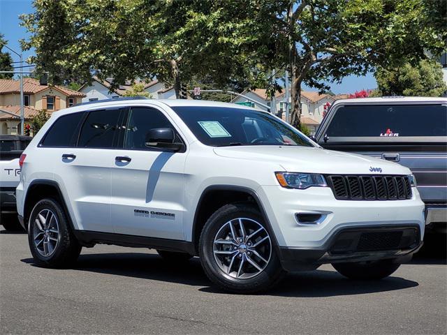 used 2018 Jeep Grand Cherokee car, priced at $17,124