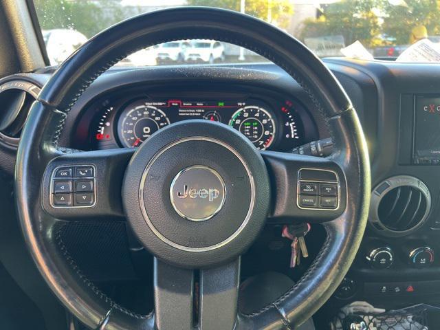 used 2015 Jeep Wrangler Unlimited car, priced at $20,016