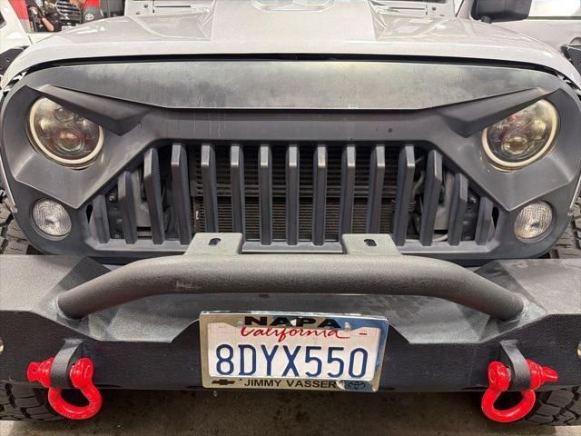 used 2015 Jeep Wrangler Unlimited car, priced at $20,016