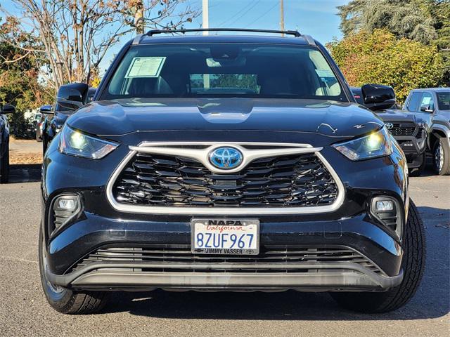 used 2022 Toyota Highlander Hybrid car, priced at $35,988