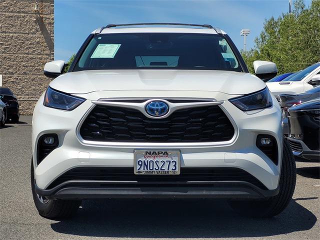 used 2024 Toyota Highlander Hybrid car, priced at $51,840