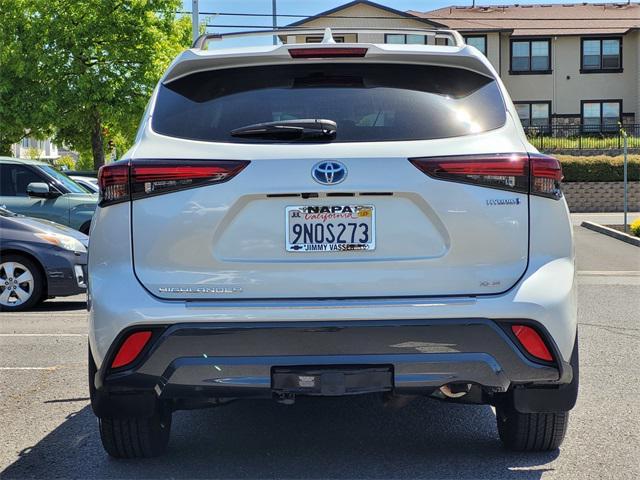 used 2024 Toyota Highlander Hybrid car, priced at $51,840