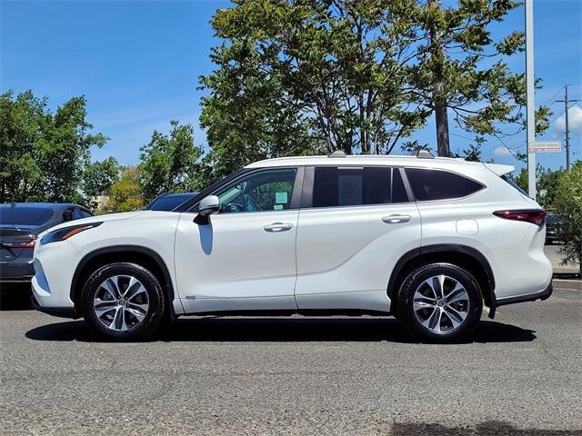 used 2024 Toyota Highlander Hybrid car, priced at $51,840