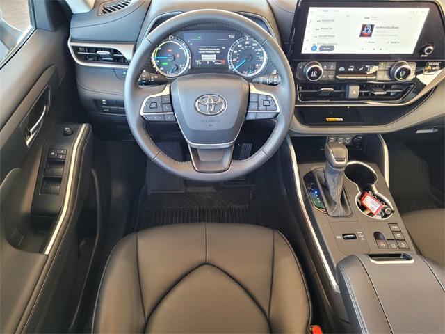 used 2024 Toyota Highlander Hybrid car, priced at $51,840