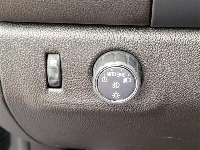used 2022 GMC Canyon car, priced at $28,156