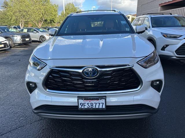 used 2023 Toyota Highlander Hybrid car, priced at $49,990