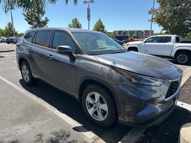 used 2021 Toyota Highlander car, priced at $24,383