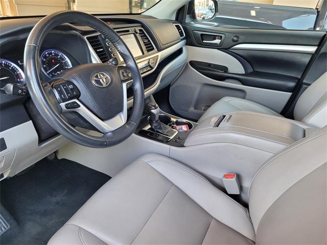 used 2019 Toyota Highlander car, priced at $29,508