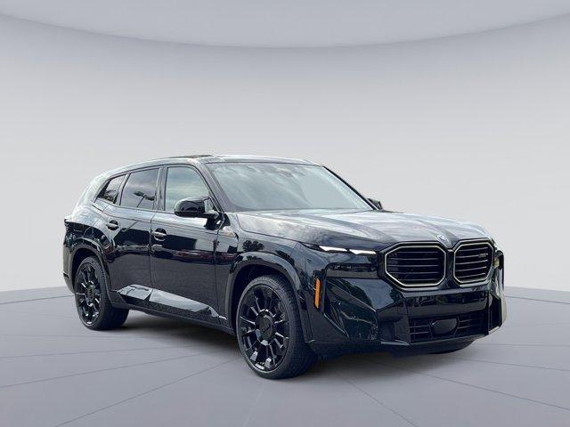 new 2025 BMW XM car, priced at $165,075
