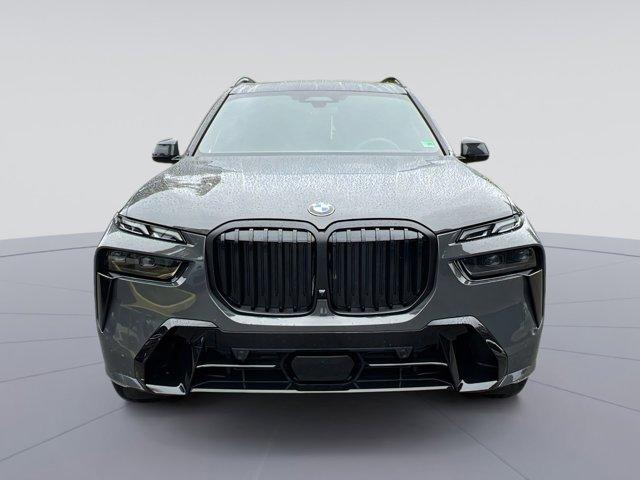 new 2026 BMW X7 car, priced at $102,080