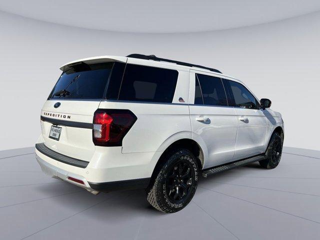 used 2022 Ford Expedition car, priced at $49,998