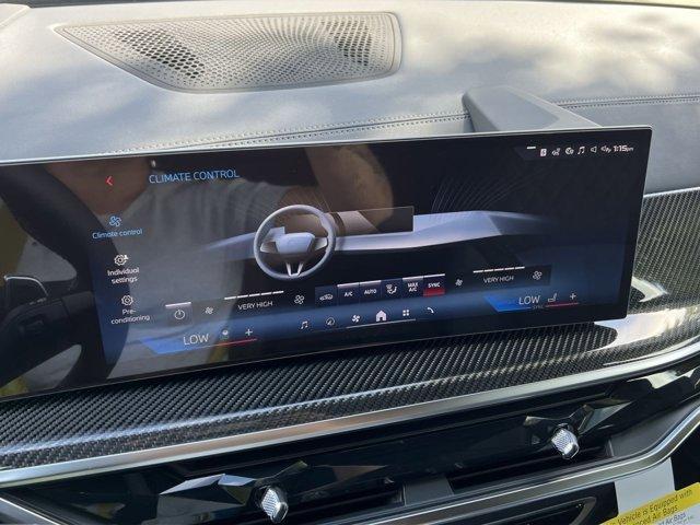 new 2026 BMW X7 car, priced at $124,780