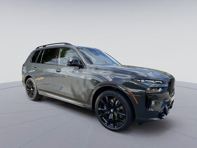 new 2026 BMW X7 car, priced at $124,780