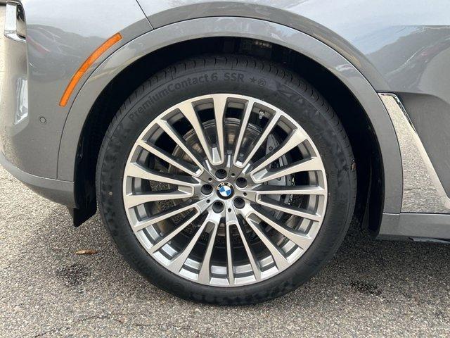new 2026 BMW X7 car, priced at $95,880