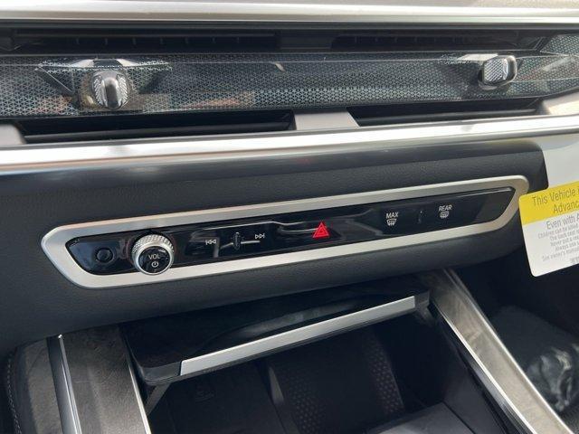 new 2026 BMW X7 car, priced at $95,880
