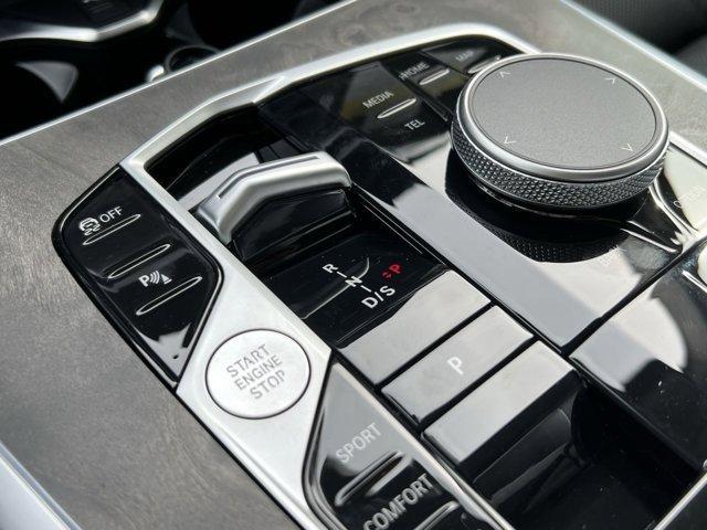 new 2026 BMW X7 car, priced at $95,880